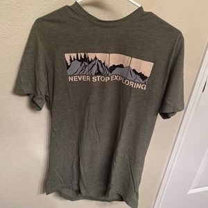 Dark green the north face small size shirt!